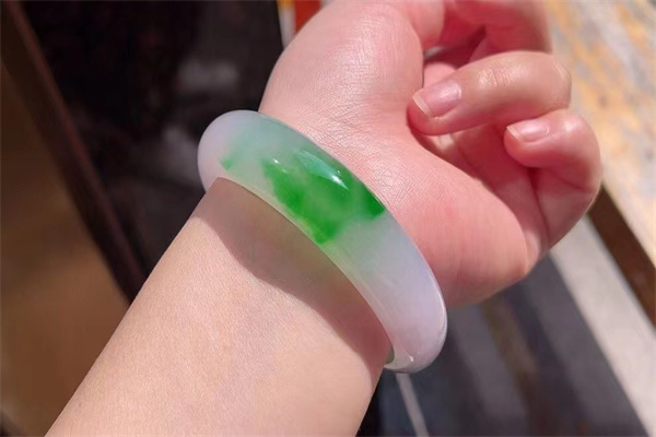 翡翠種水